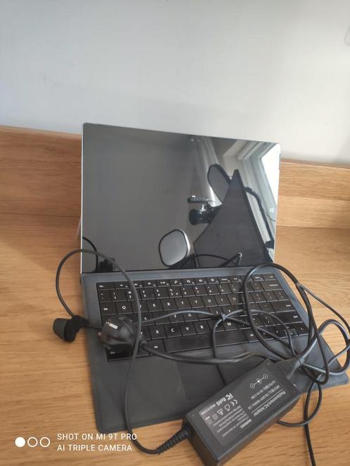Surface pro 3 128gb 4gb win 10 pro Accu defect