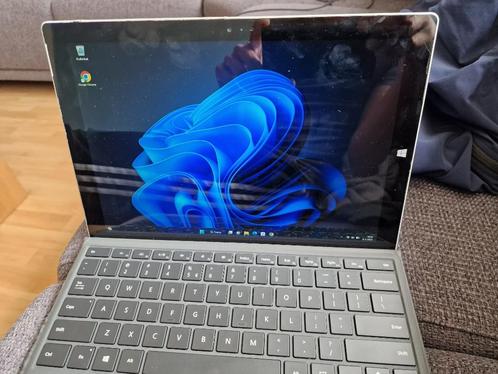 Surface pro 3  i5  256gb  8gb  Type cover  Win11 pro 