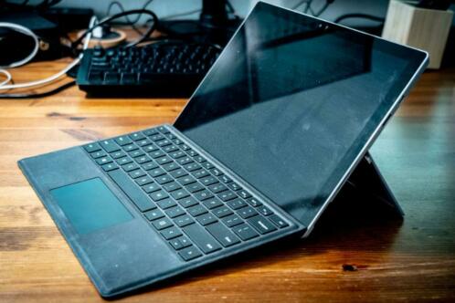 Surface Pro 4  Keyboard, i7256GB SSD16GB RAM