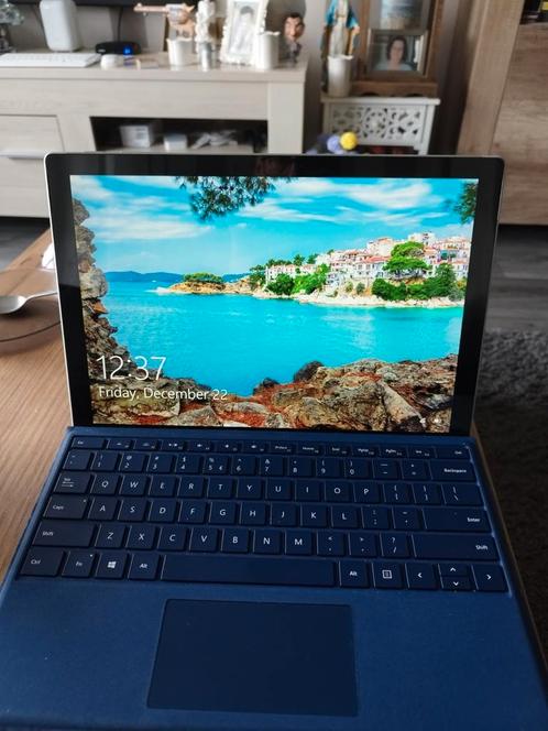 Surface Pro 5 256 gb ssd 8 gb geheugen