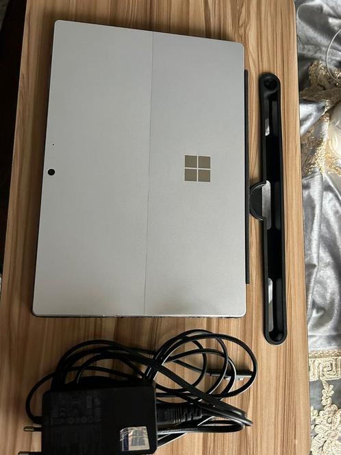 Surface pro 7 i5 10th 8gb 256gb touchscreen