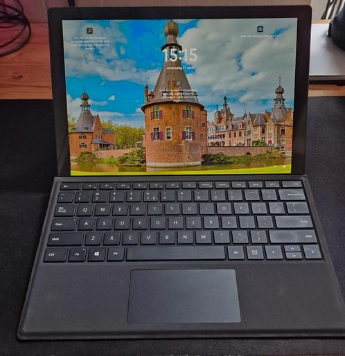 Surface Pro 7  i7 16gb RAM 256gb SSD zwart