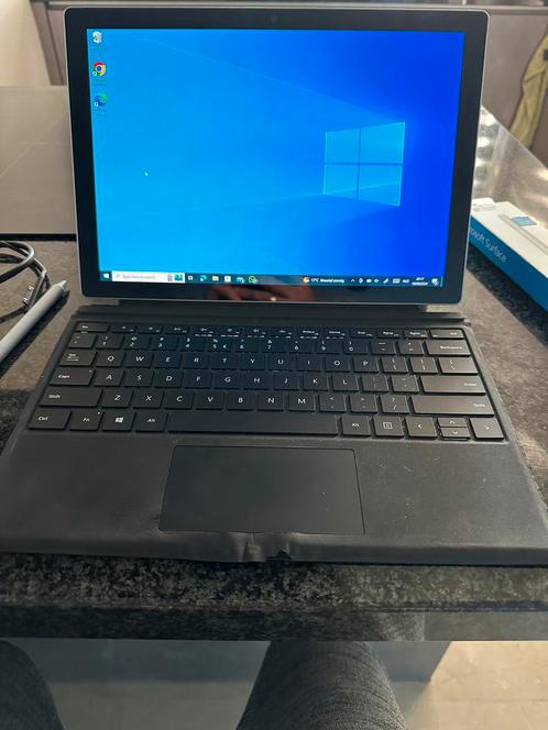 Surface pro i7 256 Ram 8GB