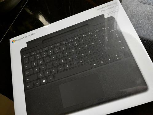 Surface Pro Signature Keyboard (zwart)