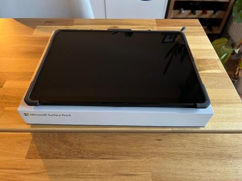 Surface Pro X (2021)