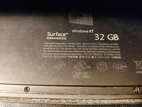 Surface RT 32 GB  0610