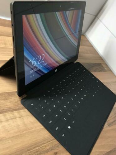 Surface RT Tablet 32 GB 