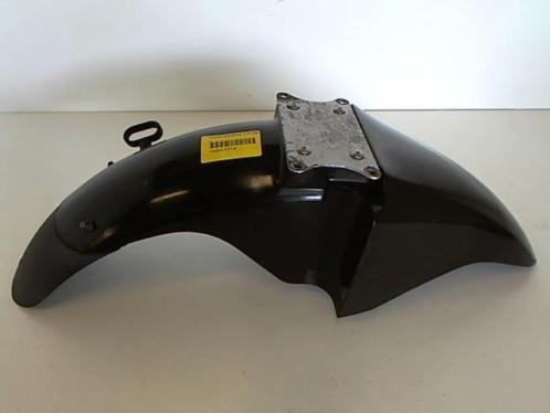 Suzuki 0794 SPATBORD V GS 500 E