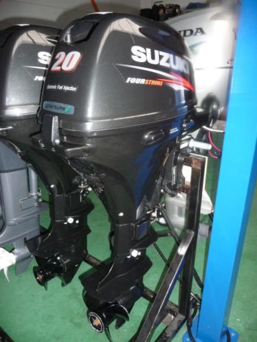 Suzuki 20 pk kortstaart afst. bed. e-start injectie 2013