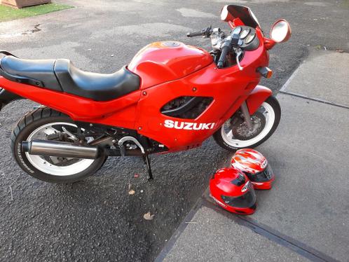 Suzuki 600 gsx f motor 44.000KM inclusief nieuwe helm