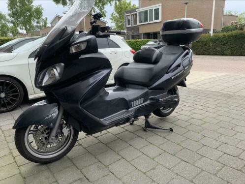 SUZUKI 650 BURGMAN EXECUTIVE incl naviagtie