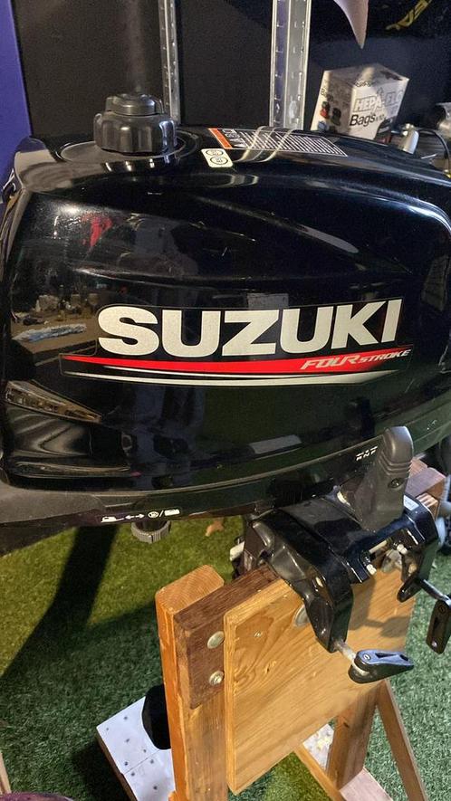 Suzuki 6pk 4takt bwj  2020 kortstaart 20 vaaruren nieuwstaat