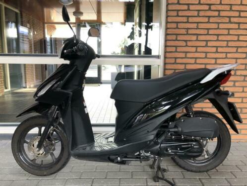 Suzuki address (motorscooter)