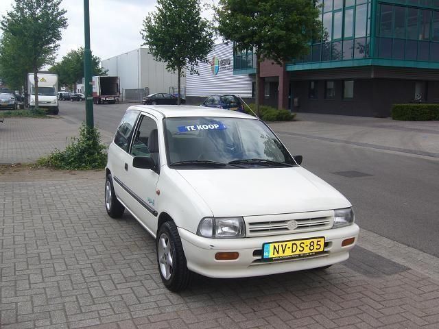 Suzuki Alto 1.0 SPARK 3 DEURS MET NIEUWE APK (bj 1996)