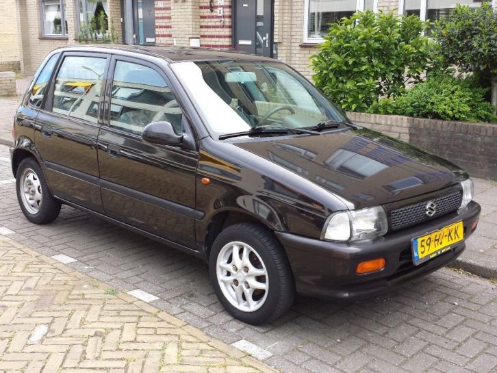 Suzuki Alto 2001- open panorama dak en achterruitverwarming