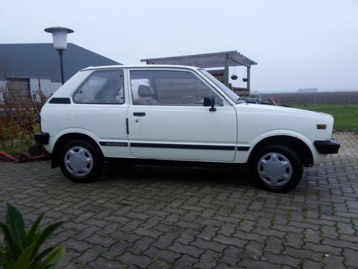 Suzuki Alto bj. 1984 1e gen., van 2e eig. Ruilen aanhanger