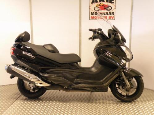 Suzuki AN 650 Burgman ABS Executive.