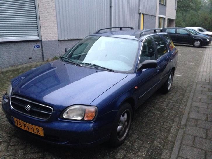 Suzuki Baleno 1.6 Estate 2000 209000 km Blauw met schade