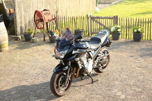 Suzuki Bandit 650 ABS met mivv uitlaatsysteem