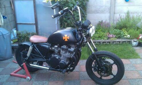 Suzuki bobber