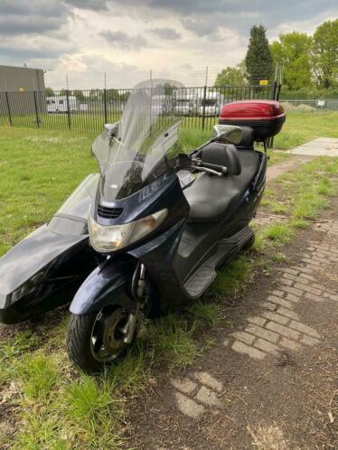 Suzuki Brugman 400 scooter zijspan