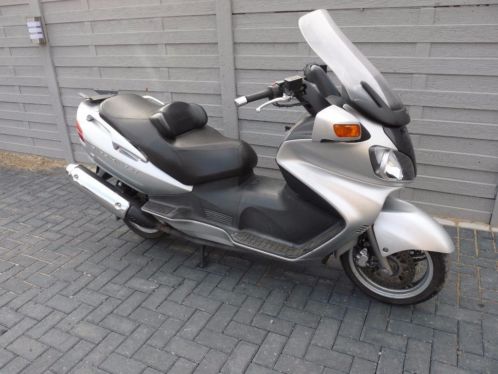 Suzuki Burgman 650 ABS Executive 2004