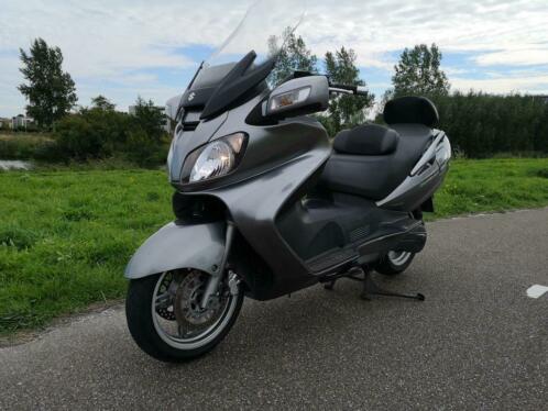 Suzuki burgman 650 executive