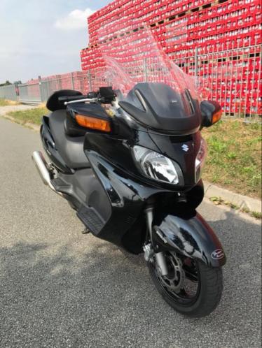 Suzuki Burgman AN 650