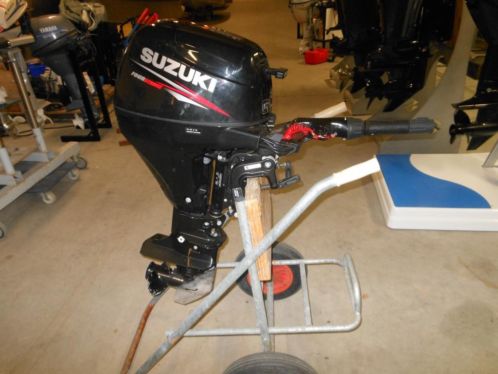 Suzuki DF 9.9 AS nieuw model kortstaart handgestart 2012