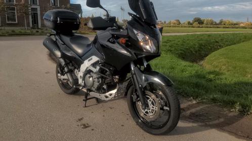 Suzuki DL650 V-Strom zwart ZEER NETJES