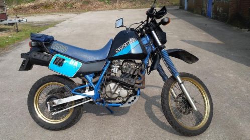 Suzuki DR600 in originele staat uit 1986