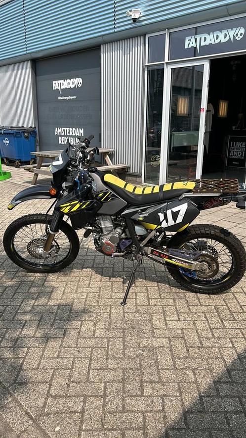 Suzuki DRZ400SM, 1600KM, uit de USA gemporteerd