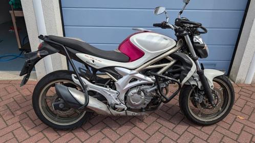 Suzuki Gladius BJ 2009 KM 26773