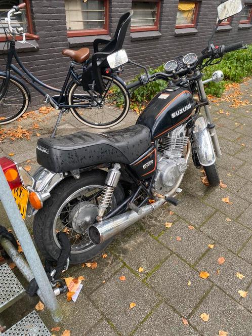 Suzuki GN250