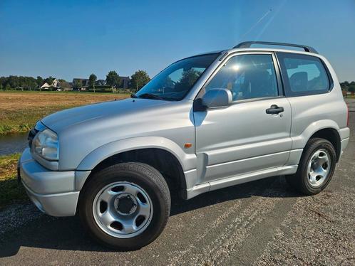 Suzuki Grand Vitara 1.6 3D 2004 Grijs