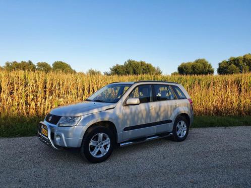 Suzuki Grand Vitara 2.0 16V  4x4 Climate Control  Zilver