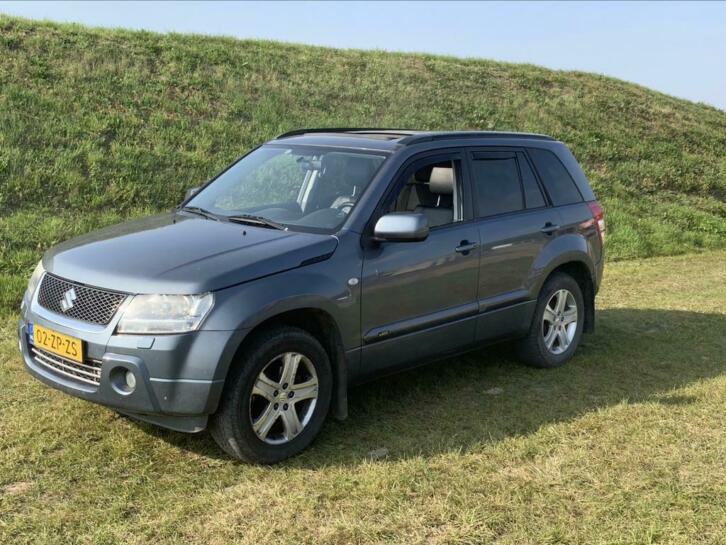 Suzuki Grand Vitara 2.0 5D 2008 Grijs