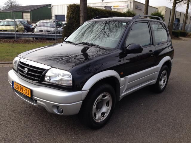 Suzuki Grand Vitara 2.0 Metal Top NAP 