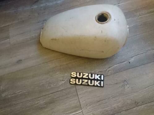 suzuki gs 400 tank