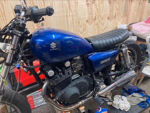 Suzuki gs 450 project en onderdelen.