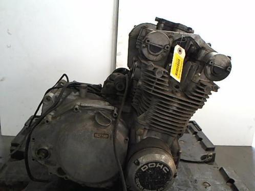 Suzuki - GS 550 - 0536 MOTORBLOK-12931