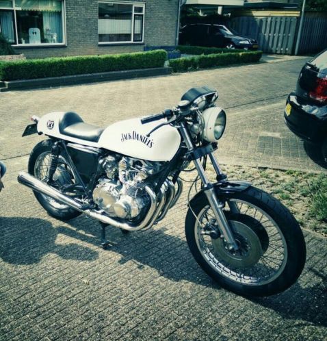 Suzuki gs 550 1978 caferacer