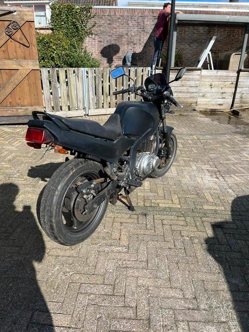 Suzuki gs500e met kenteken