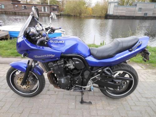 Suzuki GSF 1200 s Bandit