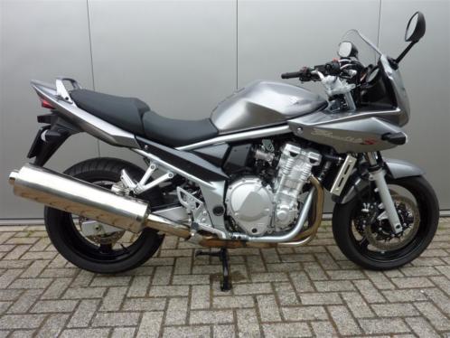 Suzuki GSF 650 S (bj 2011)