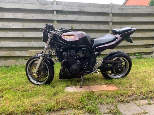 Suzuki GSF1200 Bandit 1200 loop of sloop