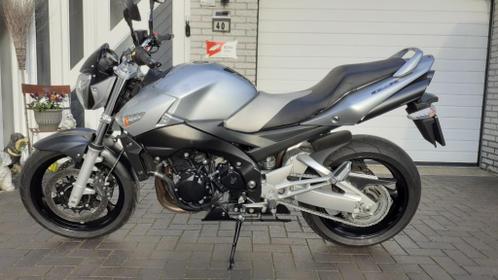 Suzuki GSR 600 . Unieke nieuwstaat . 2008 . 8682 km 