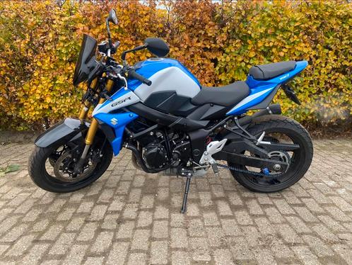 Suzuki gsr 750 2015 schade