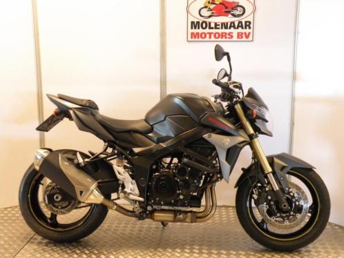 Suzuki GSR750 ABS