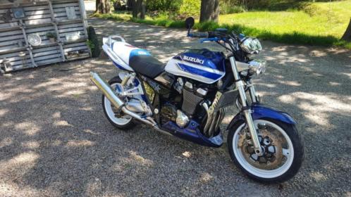 Suzuki GSX 1400 bouwjaar 2002 Met veel extra accessoires.